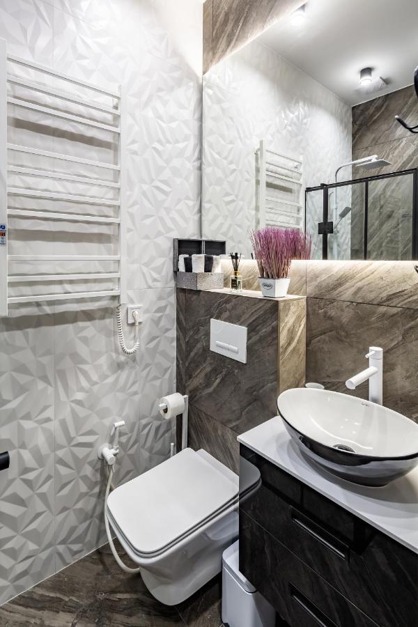 Alfa Apartments Kulisha 12 리비프 외부 사진